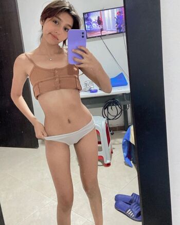 Angie Paola Anngiepao