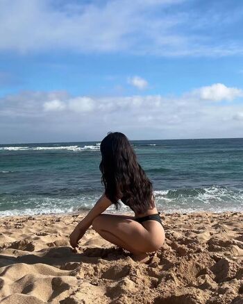 Anisia Martinez Leaked Nude OnlyFans (Photo 4)