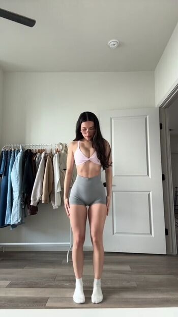 Anisia Martinez Leaked Nude OnlyFans (Photo 6)