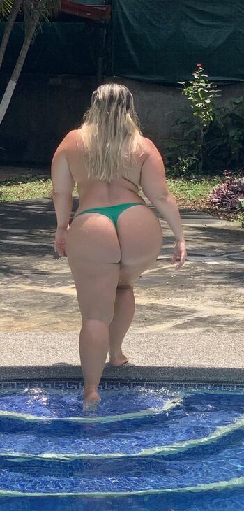 Ann Carvecson Leaked Nude OnlyFans (Photo 7)