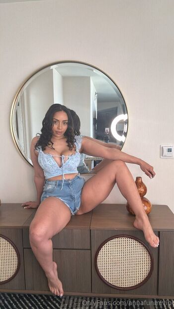 Anna Funmi Leaked Nude OnlyFans (Photo 188)
