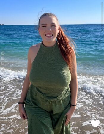 Anna Mc Lean Leaked Nude OnlyFans (Photo 5)