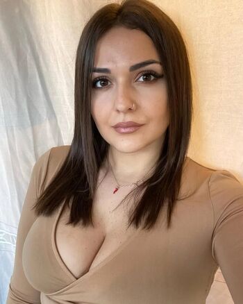 Anna Sale