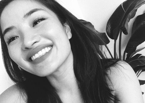 Anna Sawai