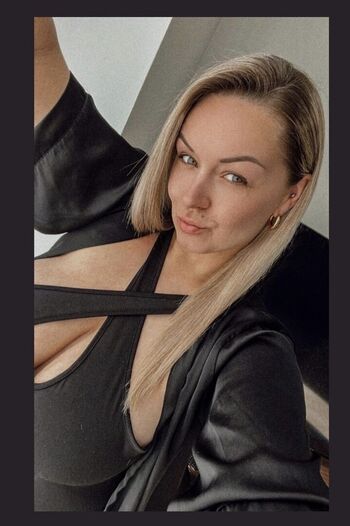 Anna Schmidt Leaked Nude OnlyFans (Photo 248)