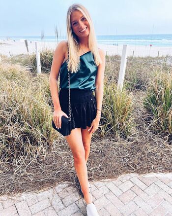 Anna Sikes Leaked Nude OnlyFans (Photo 56)