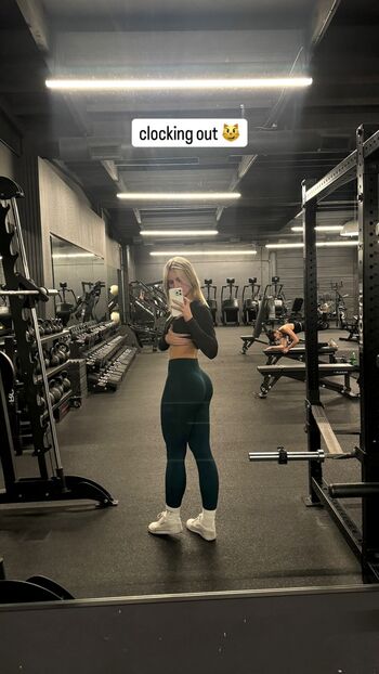 Annabel Lucinda Leaked Nude OnlyFans (Photo 88)