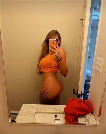 Annafitzs Leaked Nude OnlyFans (Photo 13)