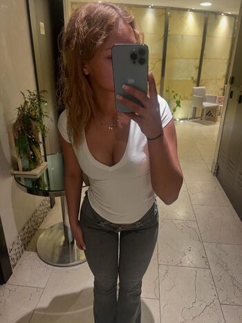 annatrapstar Leaked Nude OnlyFans (Photo 2)