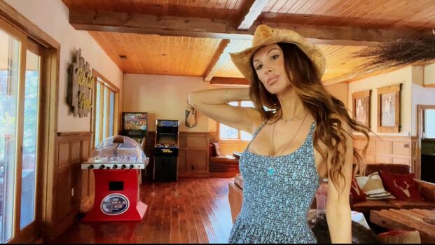 Anne ASMR Leaked Nude OnlyFans (Photo 33)