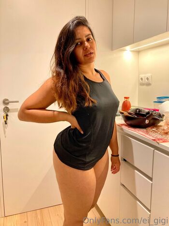Anne Giovanna Leaked Nude OnlyFans (Photo 37)