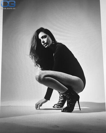 Annemenden Leaked Nude OnlyFans (Photo 13)