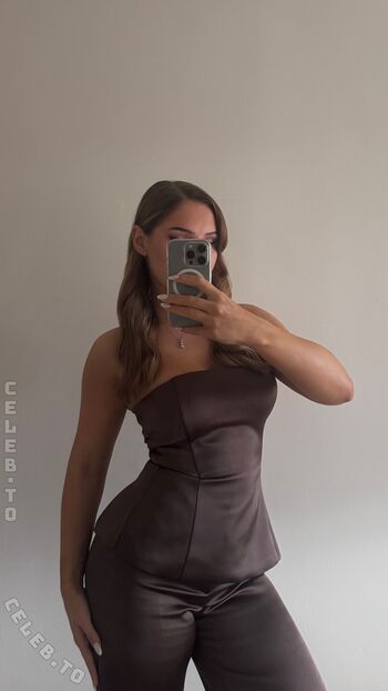 Annetthr Leaked Nude OnlyFans (Photo 25)
