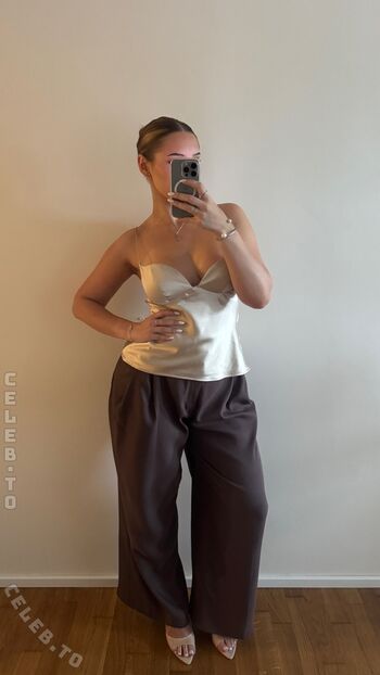 Annetthr Leaked Nude OnlyFans (Photo 30)