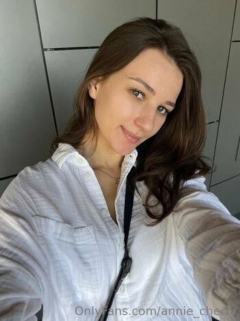 annie_cherryy