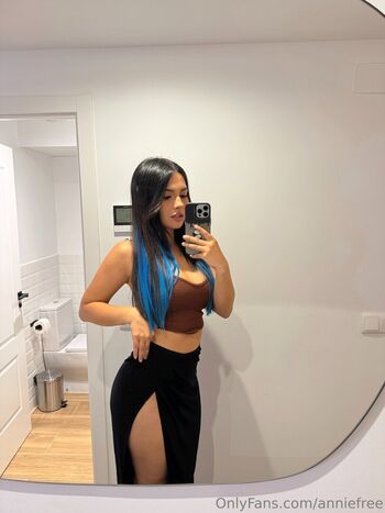 anniefree Leaked Nude OnlyFans (Photo 23)