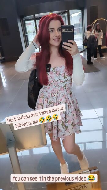 AnnieFuchsia