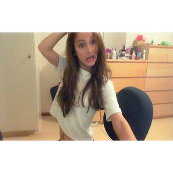 AnnieFuchsia