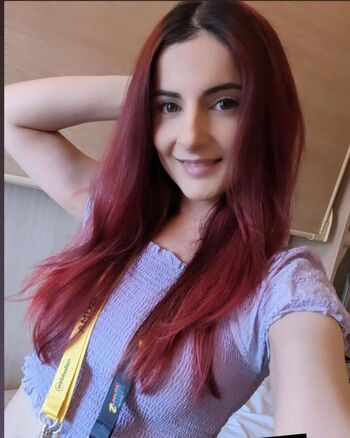 AnnieFuchsia