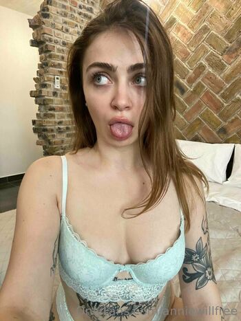 anniewillfree Leaked Nude OnlyFans (Photo 51)