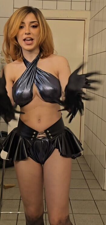 AnniTheDuck Leaked Nude OnlyFans (Photo 636)