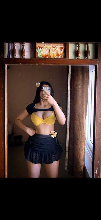 Anshi Singh Leaked Nude OnlyFans (Photo 3)
