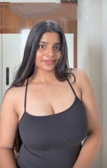 Anushka Deokate Leaked Nude OnlyFans (Photo 1)