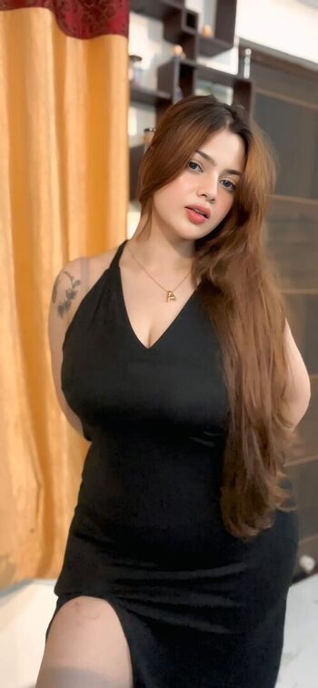 Anushka_singh17_