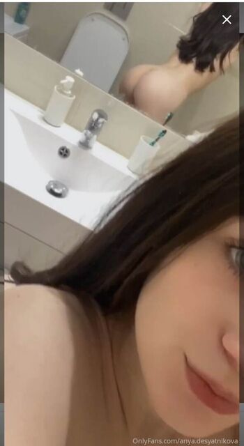 Anya Desyatnikova Leaked Nude OnlyFans (Photo 9)