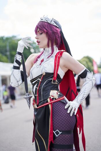 Anya Ichios