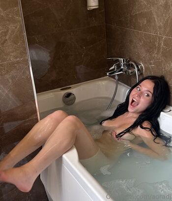 aora.dj Leaked Nude OnlyFans (Photo 31)