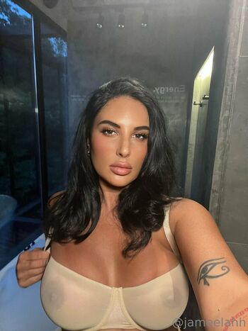 Arabic Princess Leaked Nude OnlyFans (Photo 354)