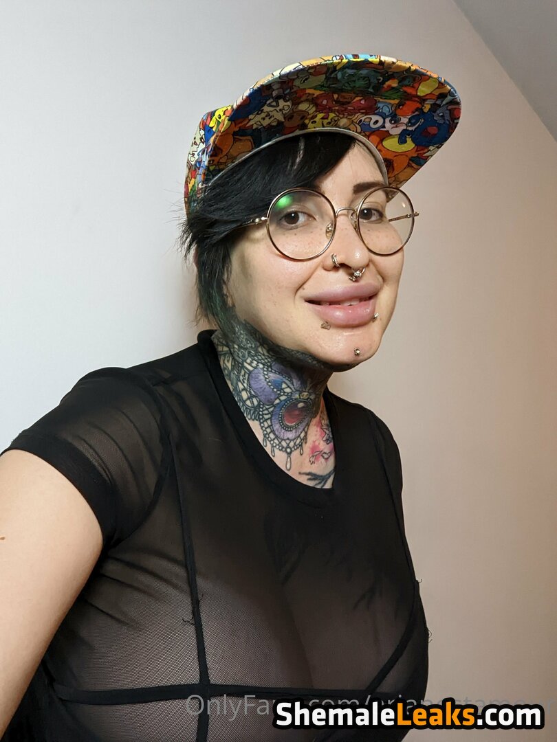 Ariane Saint Amour / ariane_st.amour / arianestamour Leaked Nude