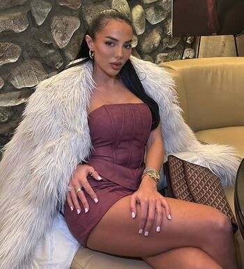 Arianna Ajtar Leaked Nude OnlyFans (Photo 23)