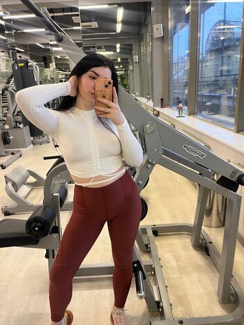 ariel_nelson