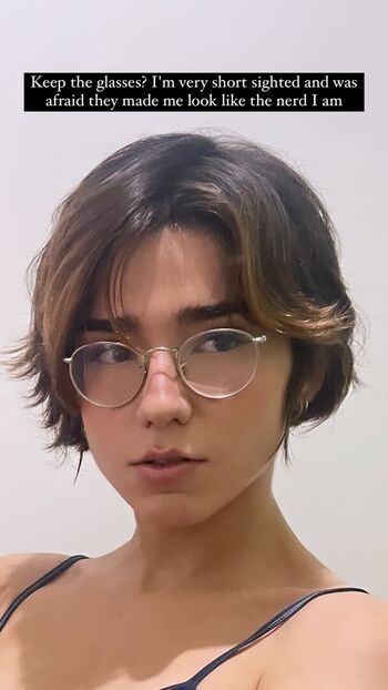 Arielle Maxine