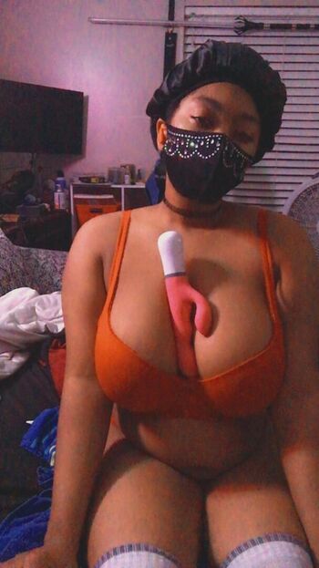arielsnow69 Leaked Nude OnlyFans (Photo 27)