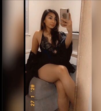 Aries_insun Leaked Nude OnlyFans (Photo 3)