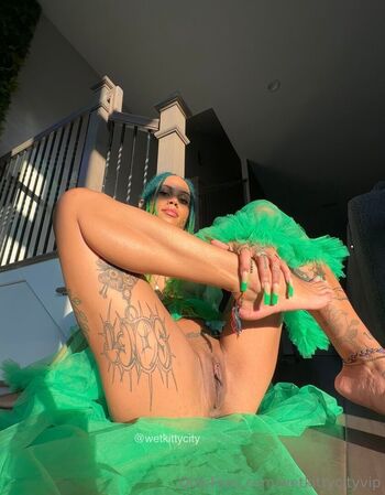 artbybrix3 Leaked Nude OnlyFans (Photo 6)