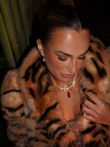Aryna Sabalenka Leaked Nude OnlyFans (Photo 23)