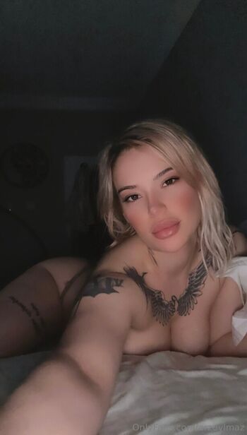Arzu Ylmaz Leaked Nude OnlyFans (Photo 29)