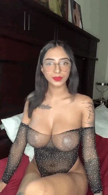 Ashley Marianne Leaked Nude OnlyFans (Photo 5)