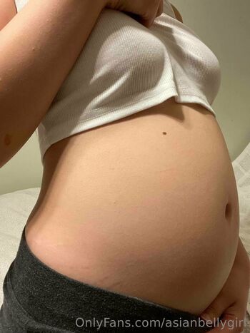 asianbellygirl