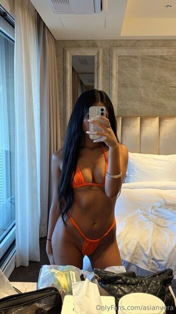 asianwifevera Leaked Nude OnlyFans (Photo 3)