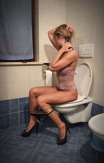 asja_visconti Leaked Nude OnlyFans (Photo 18)