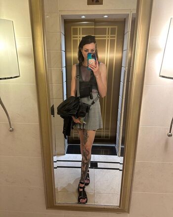 Asmr Berlin Leaked Nude OnlyFans (Photo 3)