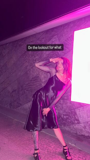 Asmr Berlin Leaked Nude OnlyFans (Photo 4)