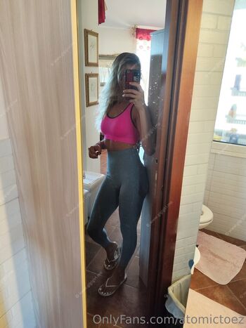atomictoez Leaked Nude OnlyFans (Photo 26)
