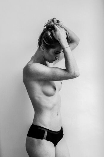 Aurore Morisse Leaked Nude OnlyFans (Photo 7)