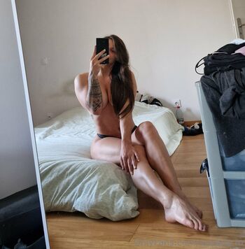 Auxane Micheneau Leaked Nude OnlyFans (Photo 41)